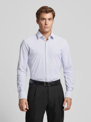 Koszula biznesowa o kroju slim fit z kołnierzykiem typu kent model ‘Hank’ Boss