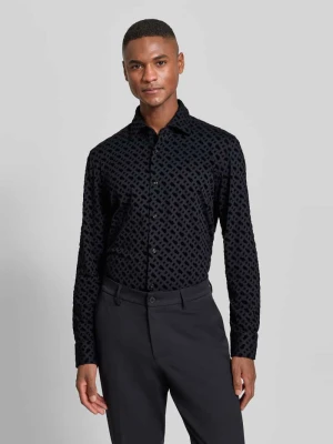 Koszula biznesowa o kroju slim fit z kołnierzykiem typu kent model ‘HANK’ Boss