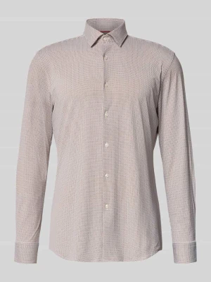 Koszula biznesowa o kroju slim fit z kołnierzykiem typu kent model 'KENNO' HUGO