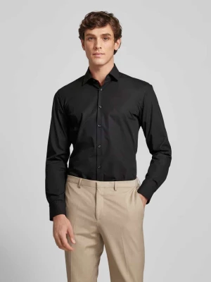 Koszula biznesowa o kroju slim fit z kołnierzykiem typu kent model ‘Koey’ HUGO