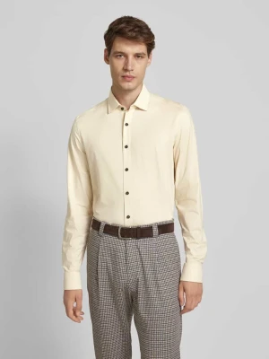Koszula biznesowa o kroju slim fit z kołnierzykiem typu kent model ‘New York’ OLYMP Level 5