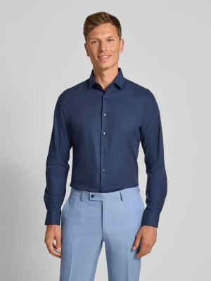 Koszula biznesowa o kroju slim fit z kołnierzykiem typu kent OLYMP Level Five