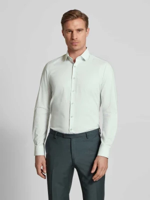 Koszula biznesowa o kroju slim fit z kołnierzykiem typu kent OLYMP Level Five