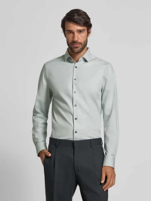 Koszula biznesowa o kroju slim fit z kołnierzykiem typu kent OLYMP Level Five