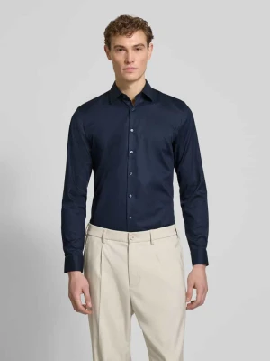 Koszula biznesowa o kroju slim fit z kołnierzykiem typu kent OLYMP No. Six