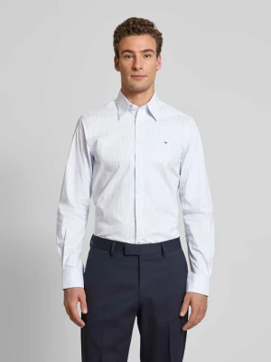 Koszula biznesowa o kroju slim fit z kołnierzykiem typu kent Tommy Hilfiger Tailored