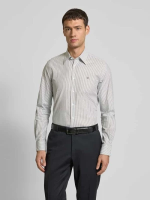 Koszula biznesowa o kroju slim fit z kołnierzykiem typu kent Tommy Hilfiger Tailored