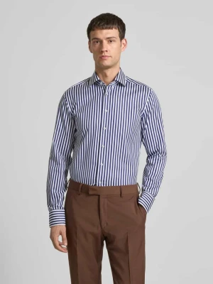 Koszula biznesowa o kroju slim fit z listwą guzikową Eterna