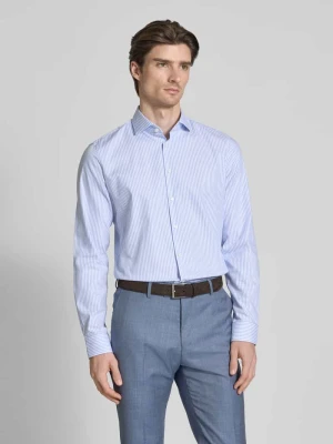 Koszula biznesowa o kroju slim fit z listwą guzikową Jake*s