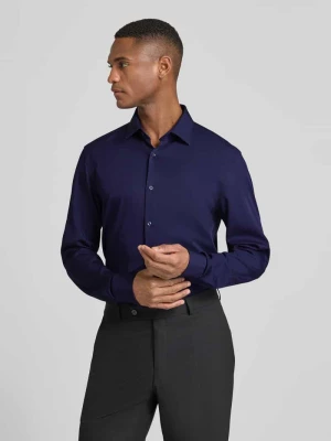 Koszula biznesowa o kroju slim fit z mieszanki wiskozy model ‘KENNO’ HUGO