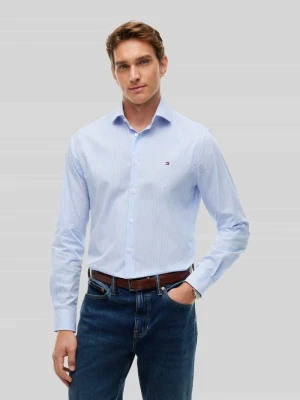 Koszula biznesowa o kroju slim fit z wyhaftowanym logo Tommy Hilfiger Błękitny