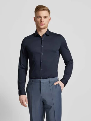 Koszula biznesowa o kroju Super Slim Fit z kołnierzykiem typu kent OLYMP No. Six