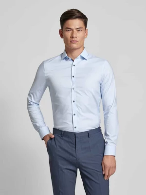 Koszula biznesowa o kroju Super Slim Fit z kołnierzykiem typu kent OLYMP No. Six