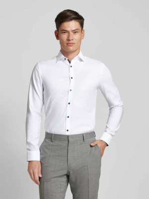 Koszula biznesowa o kroju Super Slim Fit z kołnierzykiem typu kent OLYMP No. Six