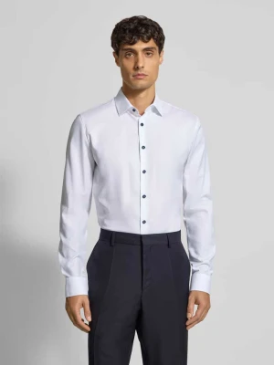 Koszula biznesowa o kroju Super Slim Fit z kołnierzykiem typu kent OLYMP No. Six
