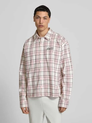 Koszula casualowa o kroju oversized z wyhaftowanym logo model „Soglio” Pegador