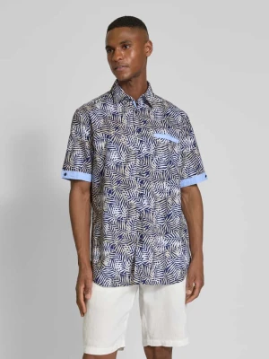 Koszula casualowa o kroju regular fit z kieszenią na piersi Christian Berg Men