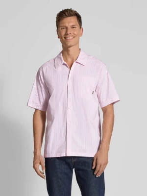 Koszula casualowa o kroju regular fit z kieszenią na piersi i detalem z logo WOODBIRD