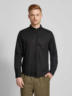 Koszula casualowa o kroju regular fit z kieszenią na piersi model ‘BLACK HEMP ANT’ Thinking Mu