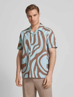 Koszula casualowa o kroju regular fit z kołnierzem z połami Mazine