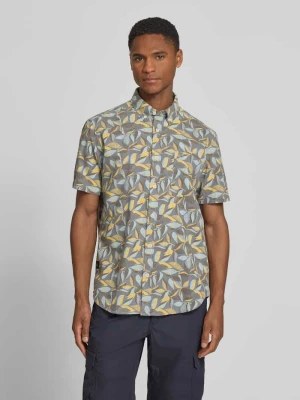 Koszula casualowa o kroju regular fit z kołnierzykiem typu button down camel active