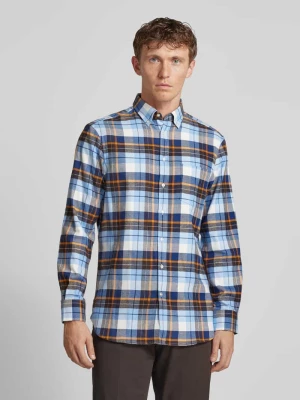 Koszula casualowa o kroju regular fit z kołnierzykiem typu button down Christian Berg Men