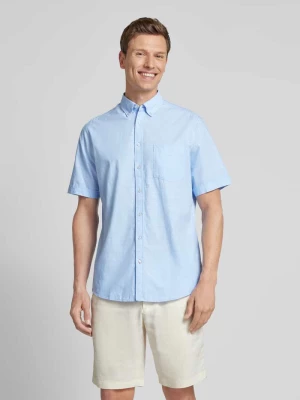 Koszula casualowa o kroju regular fit z kołnierzykiem typu button down Christian Berg Men