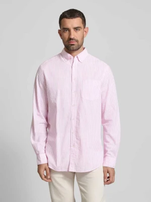 Koszula casualowa o kroju regular fit z kołnierzykiem typu button down Christian Berg Men