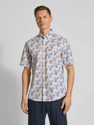 Koszula casualowa o kroju regular fit z kołnierzykiem typu button down FYNCH-HATTON