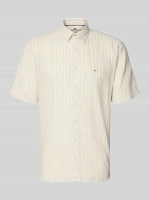 Koszula casualowa o kroju regular fit z kołnierzykiem typu button down FYNCH-HATTON
