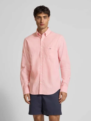 Koszula casualowa o kroju regular fit z kołnierzykiem typu button down Gant