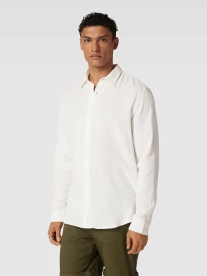 Koszula casualowa o kroju regular fit z listwą guzikową na całej długości edc by esprit