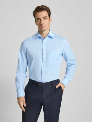 Koszula casualowa o kroju regular fit z wyhaftowanym logo model ‘New’ Olymp