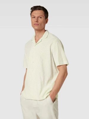 Koszula casualowa o kroju regular fit z wzorem w paski MCNEAL