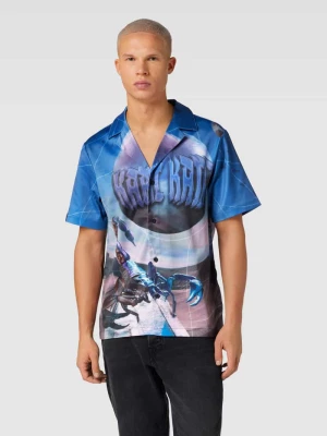 Koszula casualowa o kroju regular fit ze wzorem na całej powierzchni Karl Kani