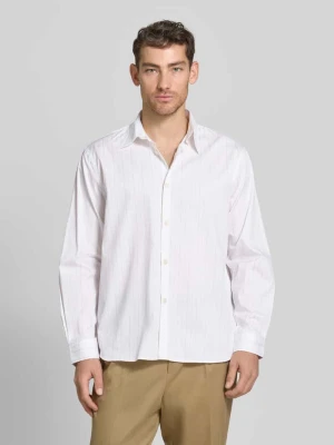 Koszula casualowa o kroju relaxed fit z czystej bawełny model 'GEORGE' Selected Złamany biały