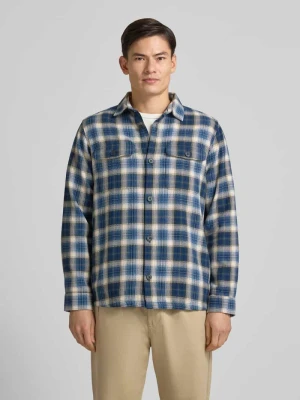 Koszula casualowa o kroju relaxed fit z kieszeniami na piersiach FYNCH-HATTON