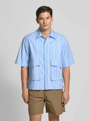 Koszula casualowa o kroju relaxed fit z kieszeniami z patką model ‘milfed’ Wood Wood