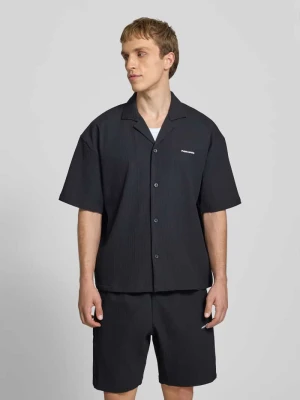 Koszula casualowa o kroju relaxed fit z kołnierzem z połami model 'Troy' Pegador