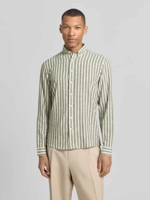 Koszula casualowa o kroju relaxed fit z kołnierzykiem typu button down lindbergh Oliwkowy