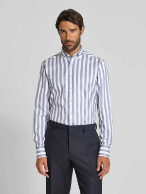 Koszula casualowa o kroju slim fit z kołnierzykiem typu button down model ‘Sergio’ OLYMP SIGNATURE SLIM FIT