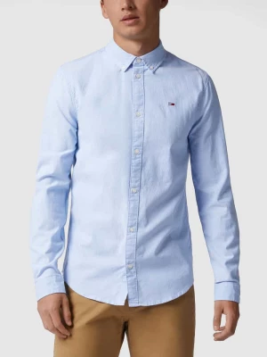 Koszula casualowa o kroju slim fit z tkaniny Oxford Tommy Jeans