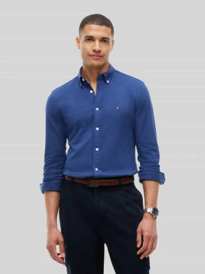 Koszula casualowa o kroju slim fit z wyhaftowanym logo Tommy Hilfiger Niebieski
