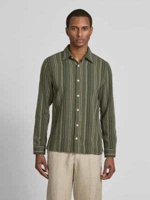 Koszula casualowa o kroju tailored fit z kołnierzykiem typu kent MCNEAL