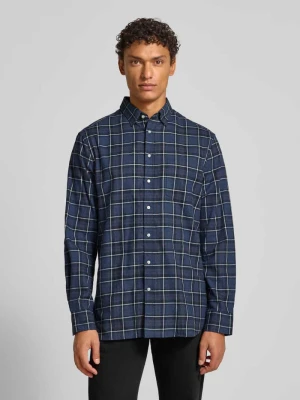 Koszula casualowa regular fit z kołnierzykiem typu kent Christian Berg Men