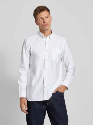 Koszula casualowa z kołnierzykiem typu button down camel active