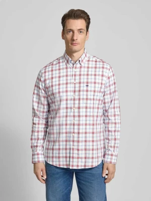 Koszula casualowa z kołnierzykiem typu button down FYNCH-HATTON