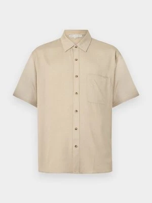 Koszula Essential Collective