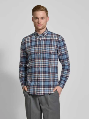 Koszula flanelowa o kroju regular fit z kołnierzykiem typu button down FYNCH-HATTON