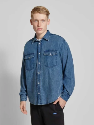 Zdjęcie produktu Koszula jeansowa o kroju regular fit z kieszeniami na piersi model ‘Ebino’ Hugo Blue